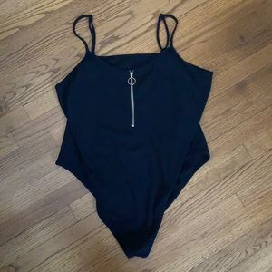 RIBBED BODYSUIT